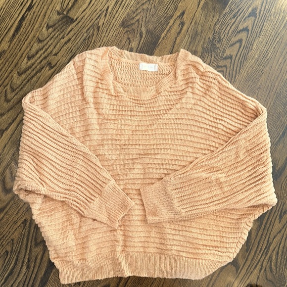 Altar’d State Sweater - Picture 4 of 12